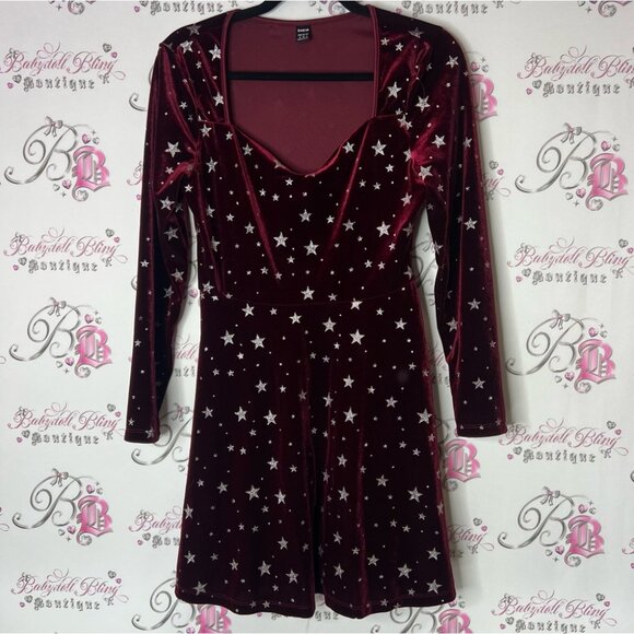 SHEIN Dresses & Skirts - SHEIN dress sparkly stars wine red Burgundy Velvet Star Dress